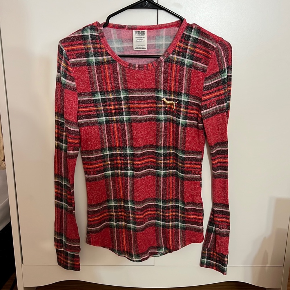 Victoria’s Secret PINK pajama top